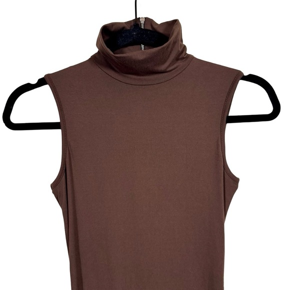 NWT Bumpsuit Stevie Maternity Unitard Turtleneck Sleeveless Jumpsuit in Brown - Picture 5 of 11